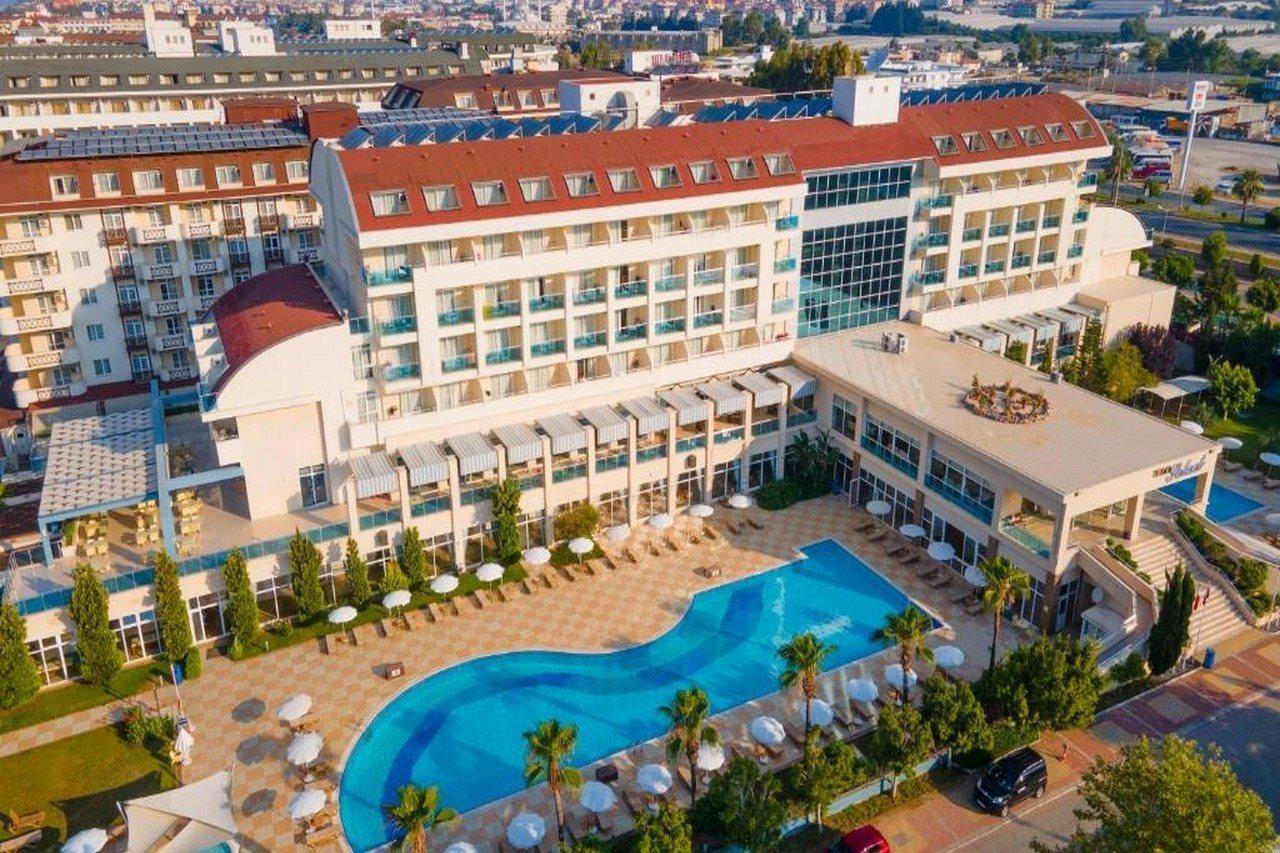 Titan Select Hotel كوناكلي المظهر الخارجي الصورة
