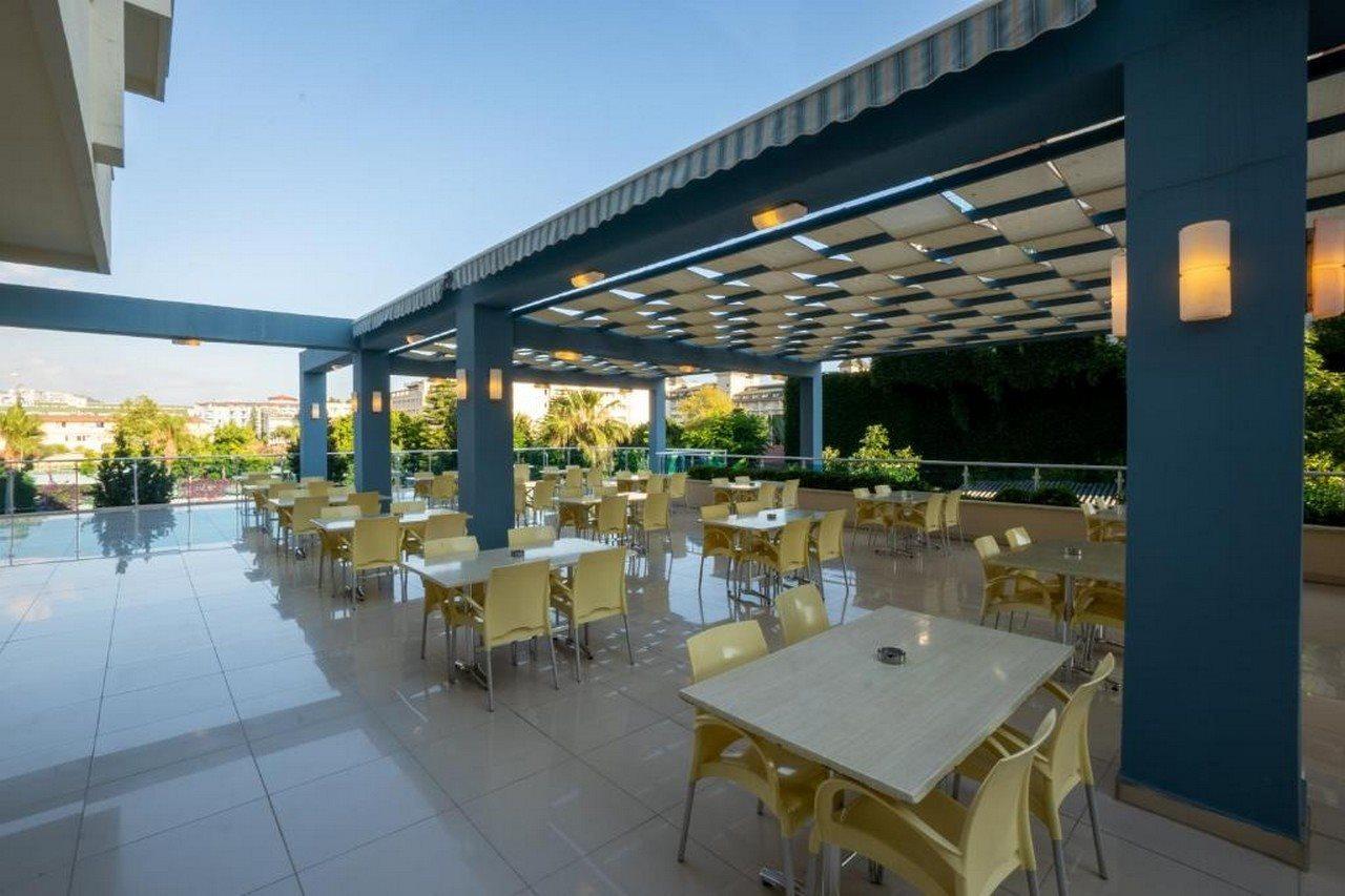 Titan Select Hotel كوناكلي المظهر الخارجي الصورة