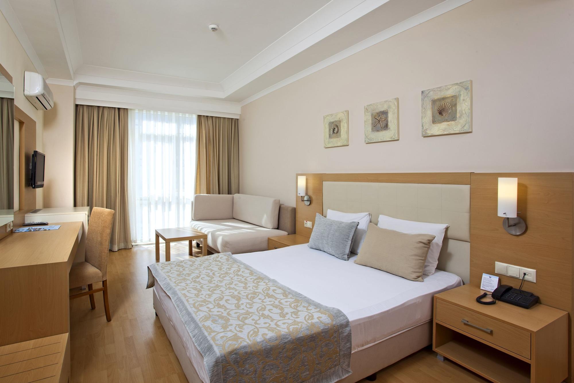 Titan Select Hotel كوناكلي المظهر الخارجي الصورة