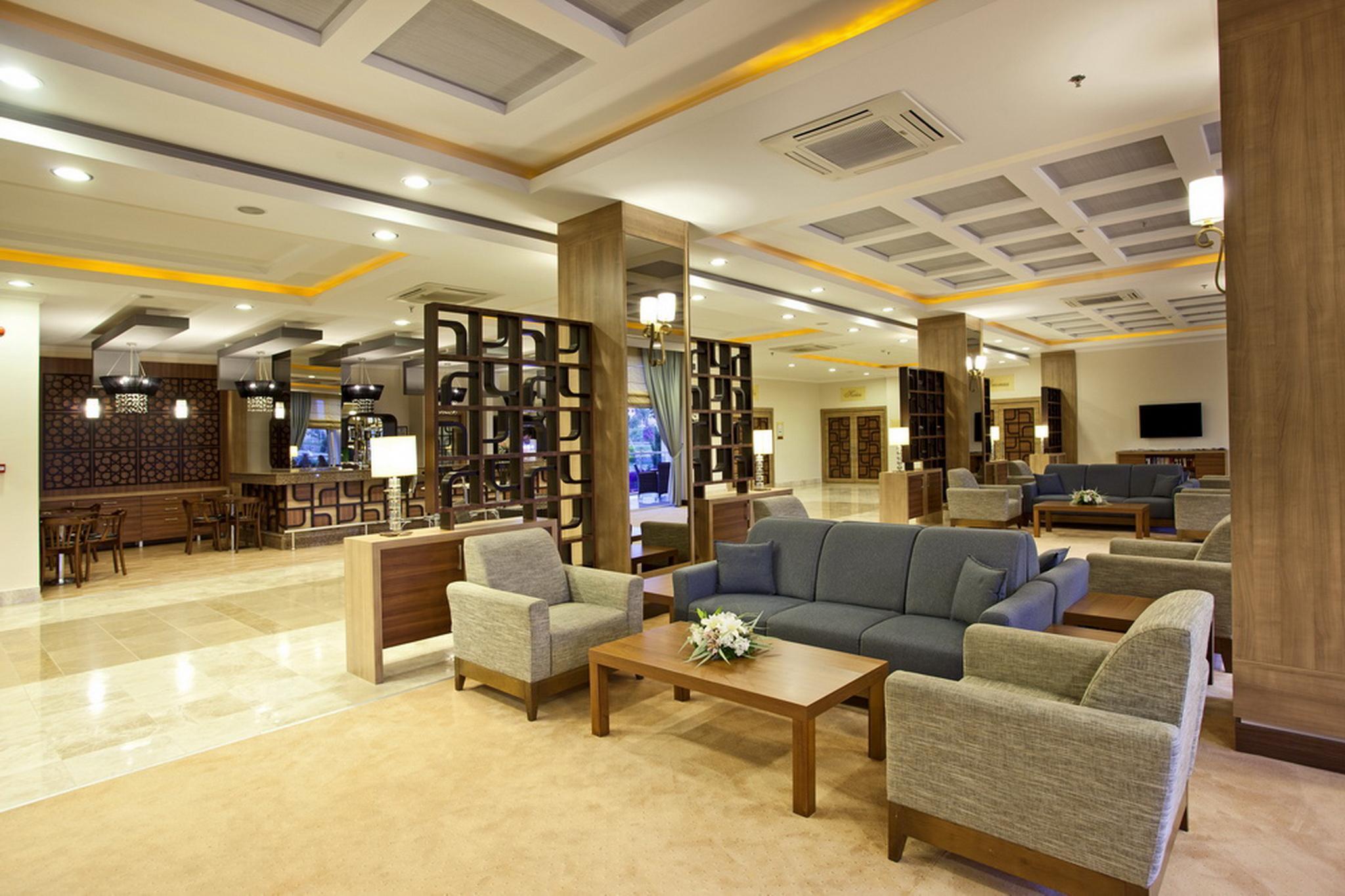Titan Select Hotel كوناكلي المظهر الخارجي الصورة
