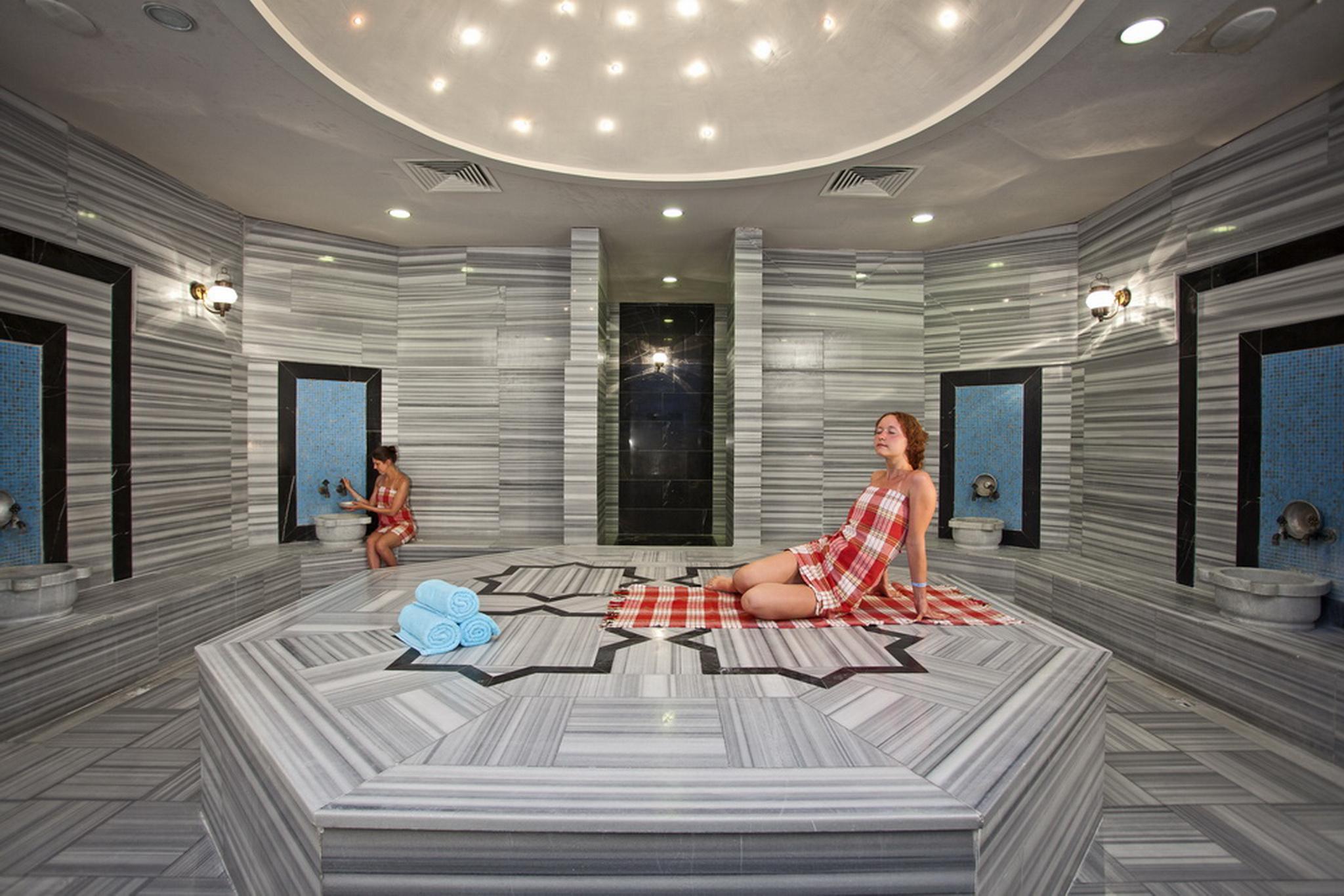 Titan Select Hotel كوناكلي المظهر الخارجي الصورة