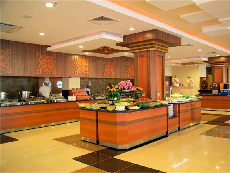 Titan Select Hotel كوناكلي المظهر الخارجي الصورة